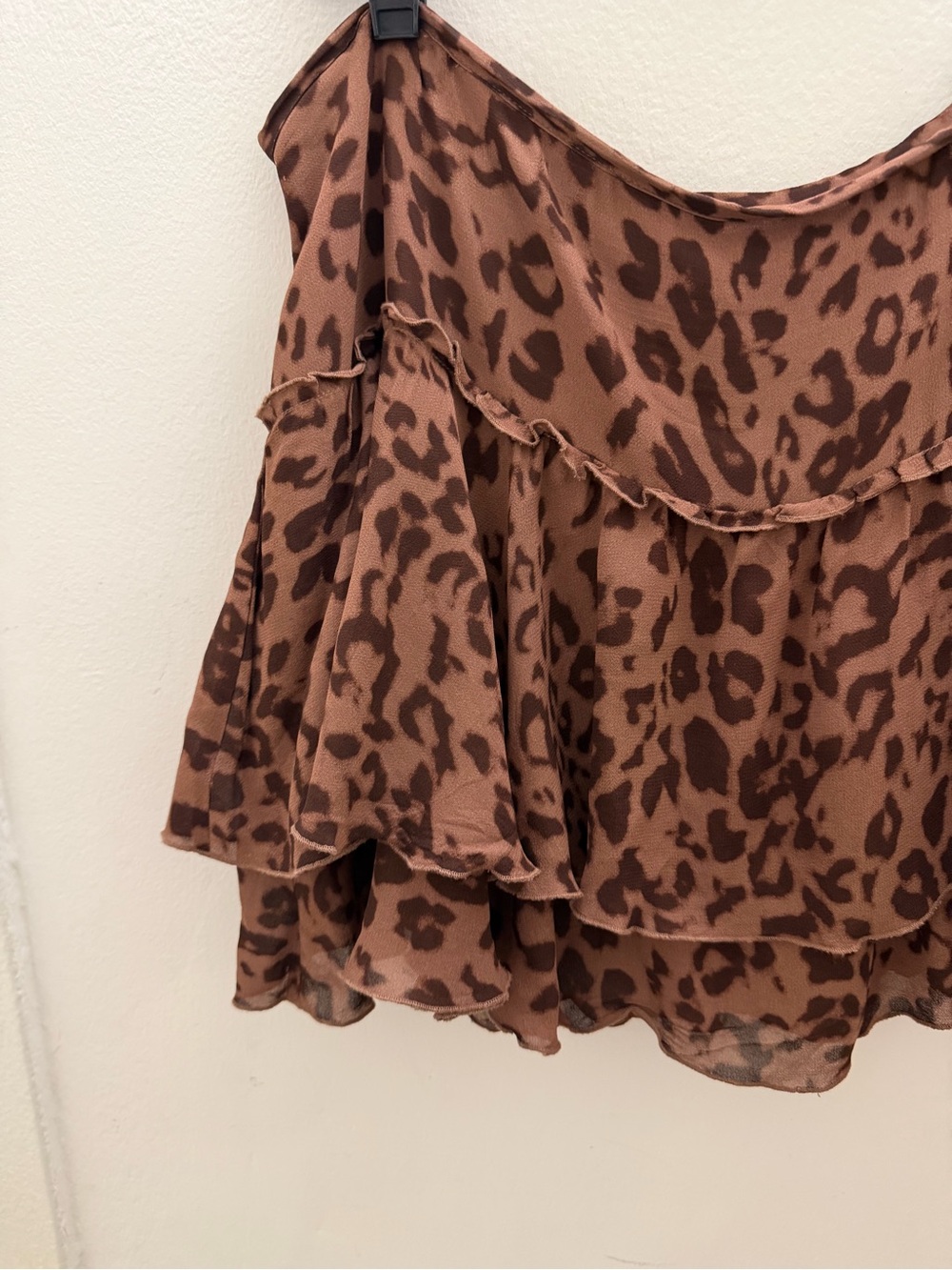 Reformation Adina Mini Skirt in Leopard - Picture 3 of 7